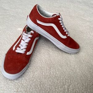 Vans Unisex Old Skool Suede Skater Shoe in Burnt Brick with Scothgard Protection